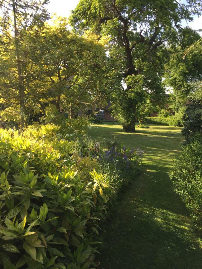 Upper Wood End Farm Bed & Breakfast Marston Moreteyne Eksteriør bilde